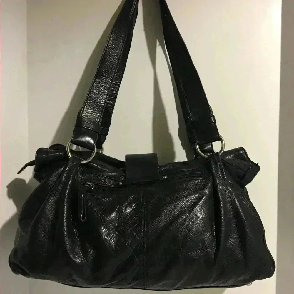 Michael Rome black pebbled leather shoulder bag